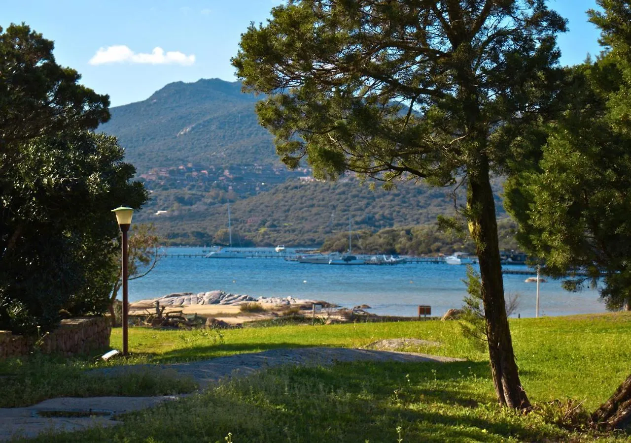 Apartament Rainbow House - Fronte Spiaggia Porto Rotondo